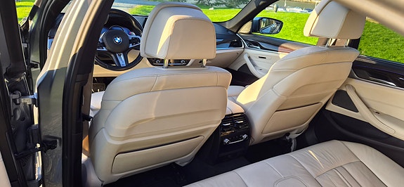 BMW 520d 6 of 11