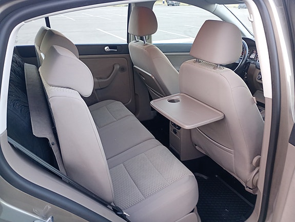 Volkswagen Golf Plus 22 of 24