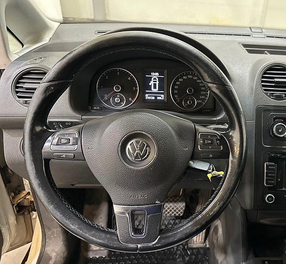 Volkswagen Caddy Maxi 6 of 7