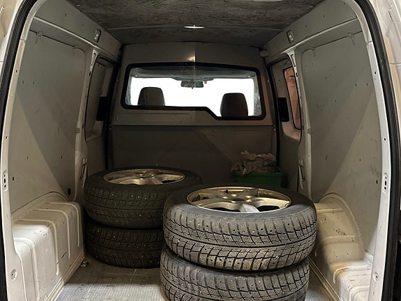 Volkswagen Caddy Maxi 7 of 7
