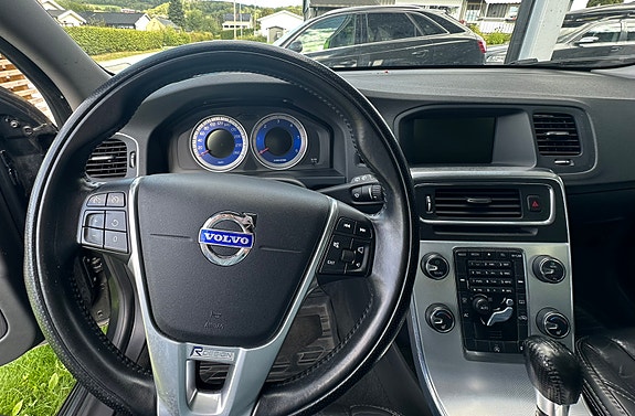Volvo V60 6 of 21