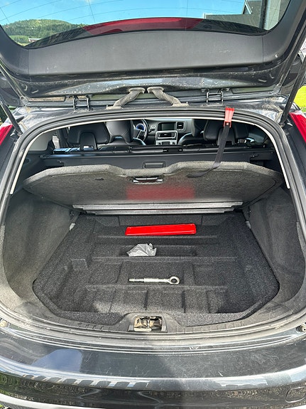 Volvo V60 11 of 21