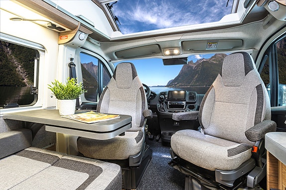 Knaus BOXLIFE 600 ME - 9-trinns aut., Truma Combi 6 Diesel/El, 2 dobbeltsenger i høyden, full Led kjørelys, Fiat sikkerhetspakke, el p-brems ++ 7 of 25