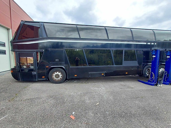MAN Neoplan 28 of 30