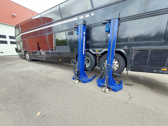 MAN Neoplan 26 of 30