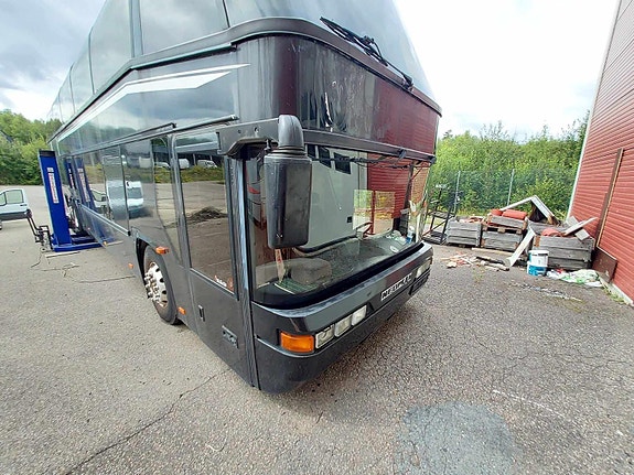 MAN Neoplan 24 of 30