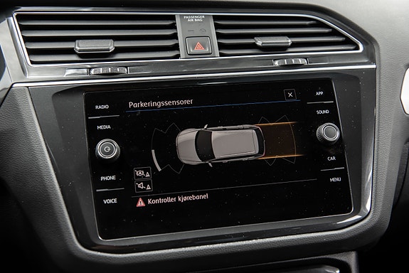 Volkswagen Tiguan 15 of 19