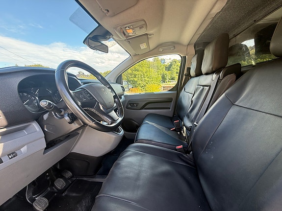 Peugeot Expert 8 of 21