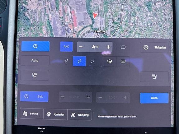 Tesla Model X 21 of 26