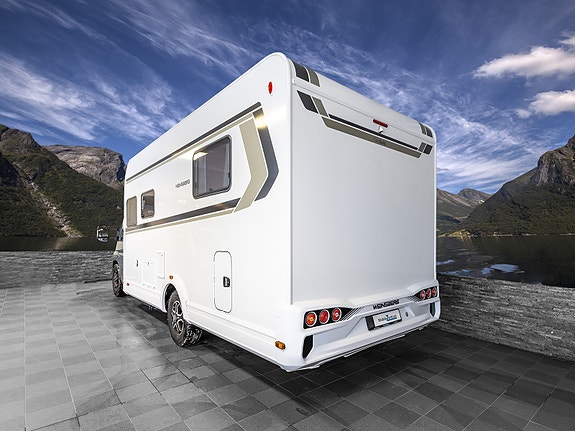 Weinsberg CARASUITE 700 DX  med Queenbed, Face-to-face sittegruppe, ALDE sentralvarme, Full LED frontbelysning ++ 4 of 28