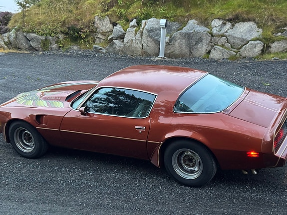 Pontiac Trans Am 10 of 12