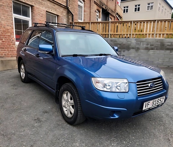Subaru Forester 3 of 22