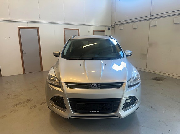 Ford Kuga 3 of 30