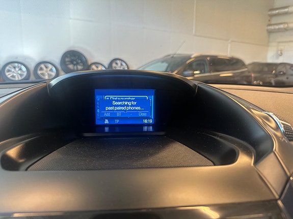 Ford Kuga 26 of 30