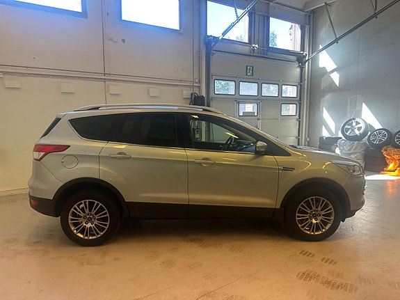 Ford Kuga 6 of 30