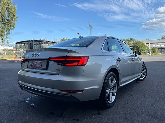 Audi A4 4 of 30