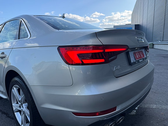 Audi A4 9 of 30