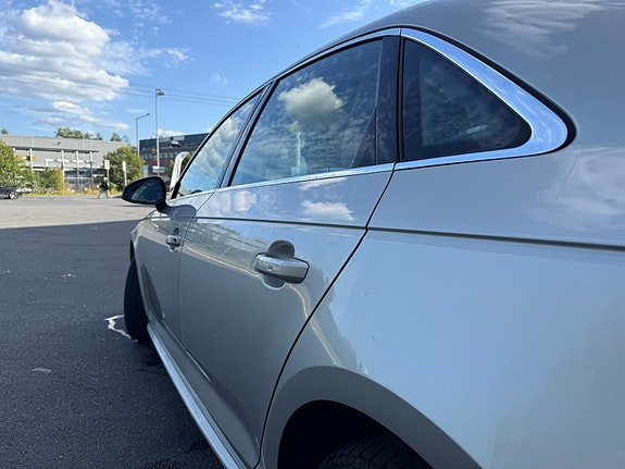 Audi A4 11 of 30