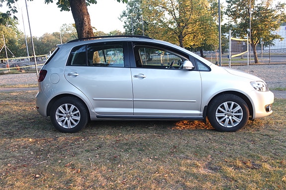 Volkswagen Golf Plus 4 of 23