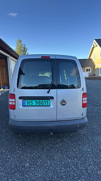 Volkswagen Caddy Maxi 5 of 9