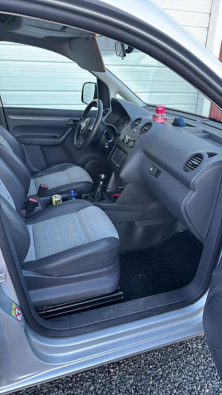 Volkswagen Caddy Maxi 9 of 9