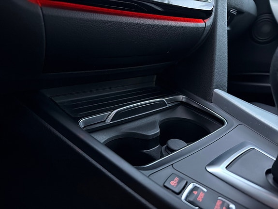 BMW 318i 23 of 30