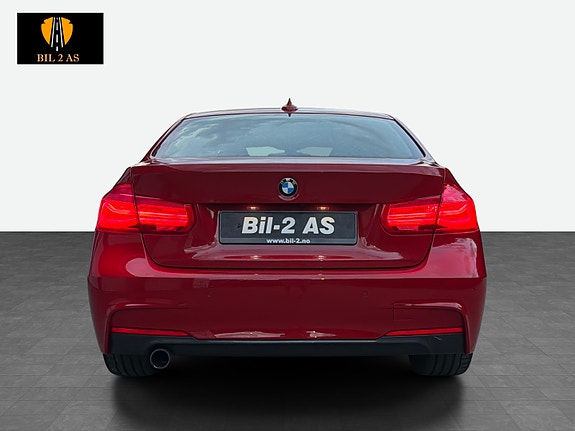 BMW 318i 4 of 30