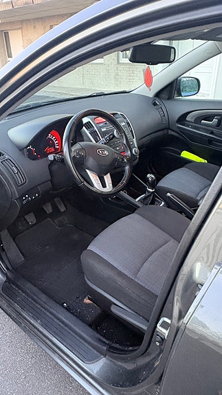 Kia Ceed 11 of 30