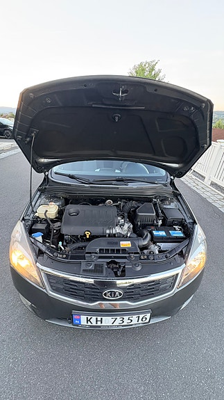 Kia Ceed 25 of 30