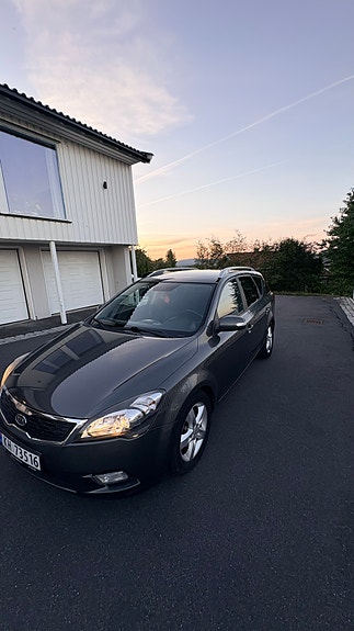 Kia Ceed 10 of 30