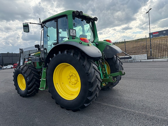 John Deere 6420 10 of 30