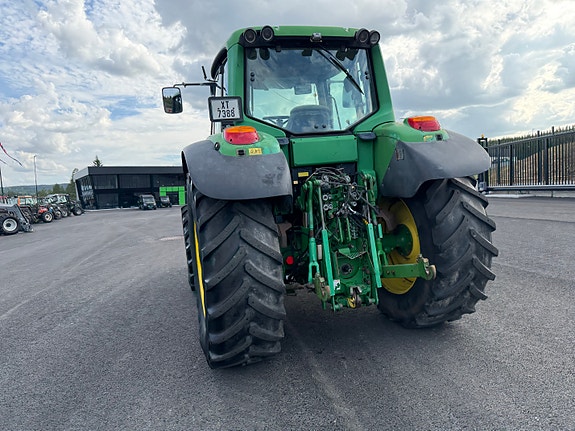 John Deere 6420 14 of 30