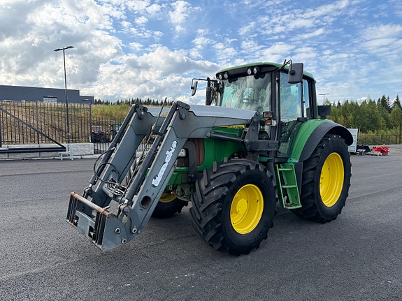 John Deere 6420 2 of 30