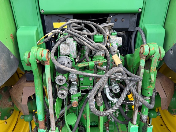 John Deere 6420 30 of 30