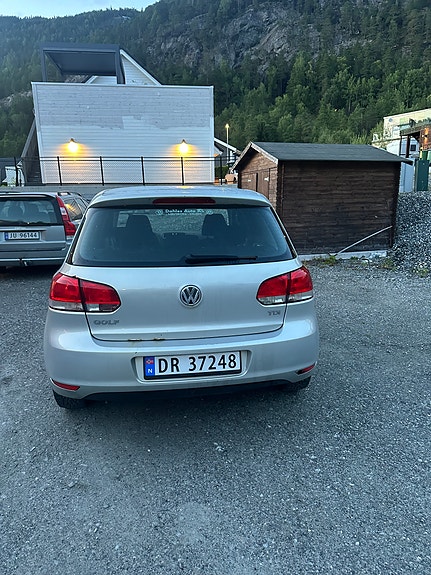 Volkswagen Golf VI 6 of 15