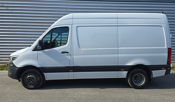 Mercedes-Benz Sprinter 519 3 of 30
