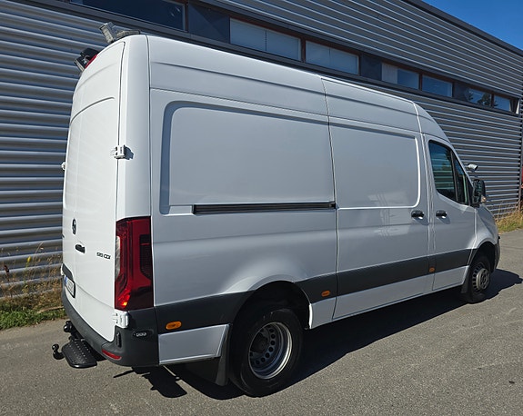 Mercedes-Benz Sprinter 519 4 of 30
