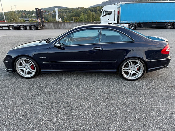Mercedes-Benz CLK55 4 of 30