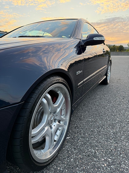 Mercedes-Benz CLK55 8 of 30