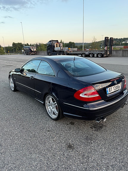 Mercedes-Benz CLK55 7 of 30
