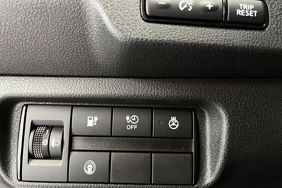 Nissan Leaf 23 of 30