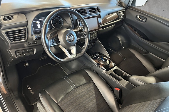 Nissan Leaf 12 of 30