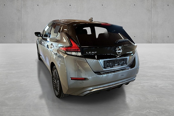 Nissan Leaf 6 of 30