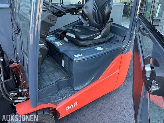 Toyota Traigo 48 8FBEK18T elektrisk truck – kun 298 timer – 4,3 m løftehøyde – 4 funksjoner – langgafler 26 of 30