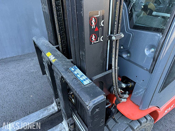 Toyota Traigo 48 8FBEK18T elektrisk truck – kun 298 timer – 4,3 m løftehøyde – 4 funksjoner – langgafler 11 of 30