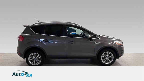 Ford Kuga 8 of 23