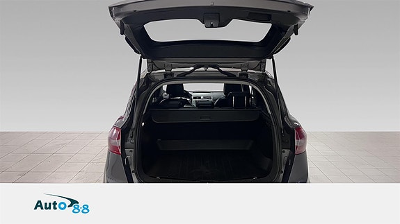 Ford Kuga 10 of 23