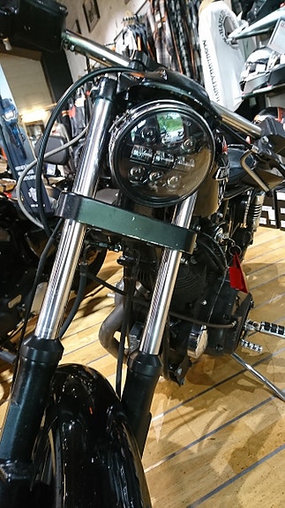 Harley-Davidson XLH Sportster 5 of 13
