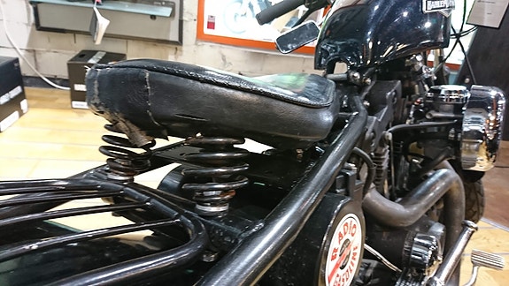 Harley-Davidson XLH Sportster 10 of 13