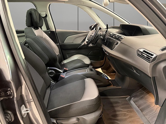 Citroen Grand C4 Spacetourer 29 of 30